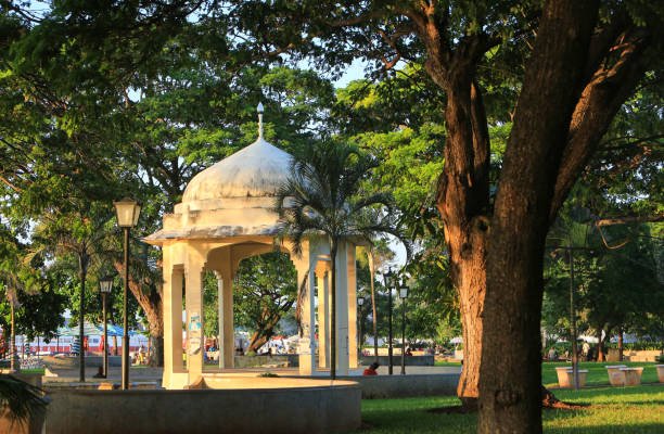 Best Stone Town Attractions – Forodhani Gardens Zanzibar