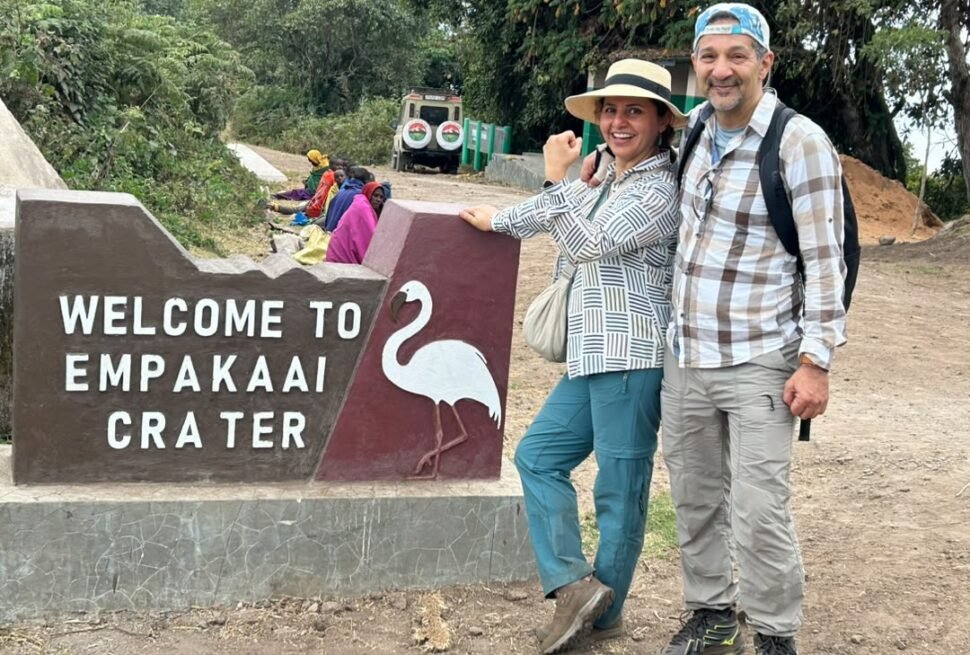 Empakai Day Trip Tanzania with travellers exploring the landscape